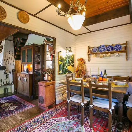 Chalet Chalet *